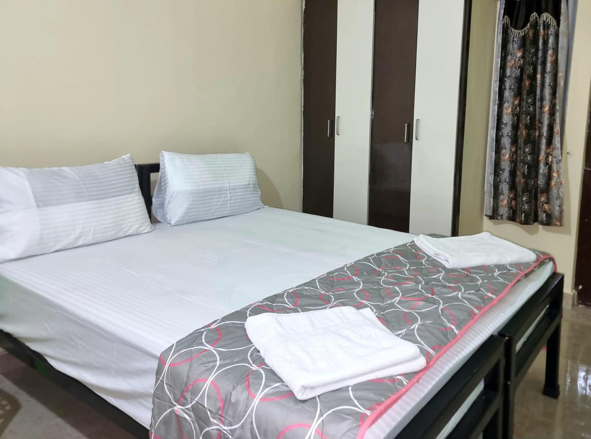 Sannidhi Service Apartments 티루파티 외부 사진